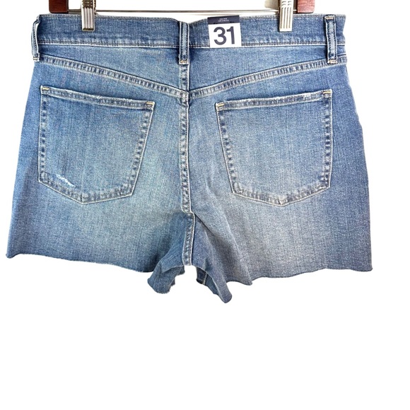 Gap Women’s 4" High Rise Button-Fly Denim Shorts Size: 31/12 Regular NWT. - Picture 3 of 15